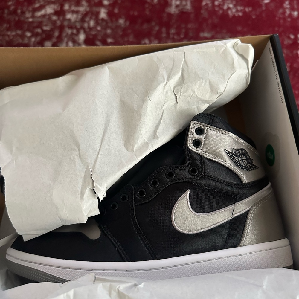 Women’s Nike Air Jordan 1 Retro Hi OG “Satin Shadow”